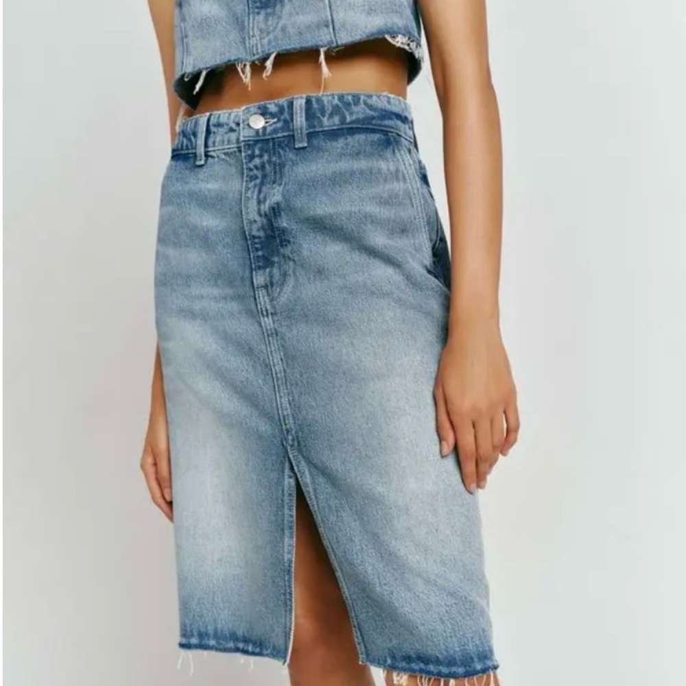 Reformation Dyani Denim
skirt midi